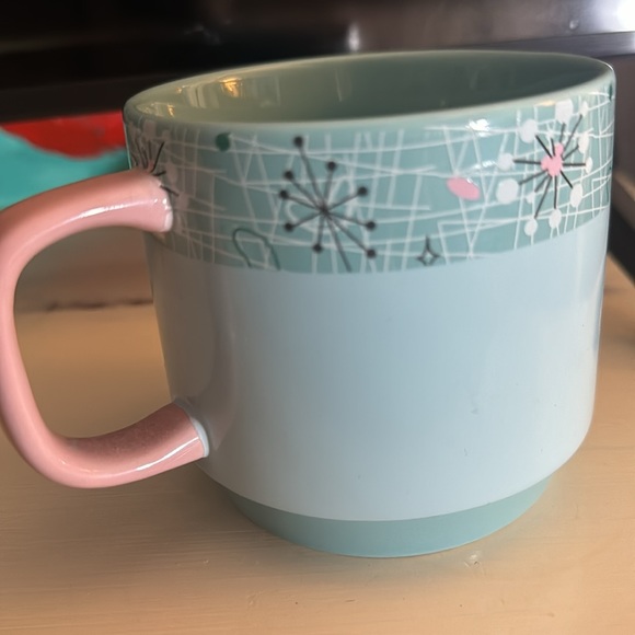 Disney Mickey Mouse Memories 2018 May United Release Stackable Mug 5/12 - Picture 4 of 7